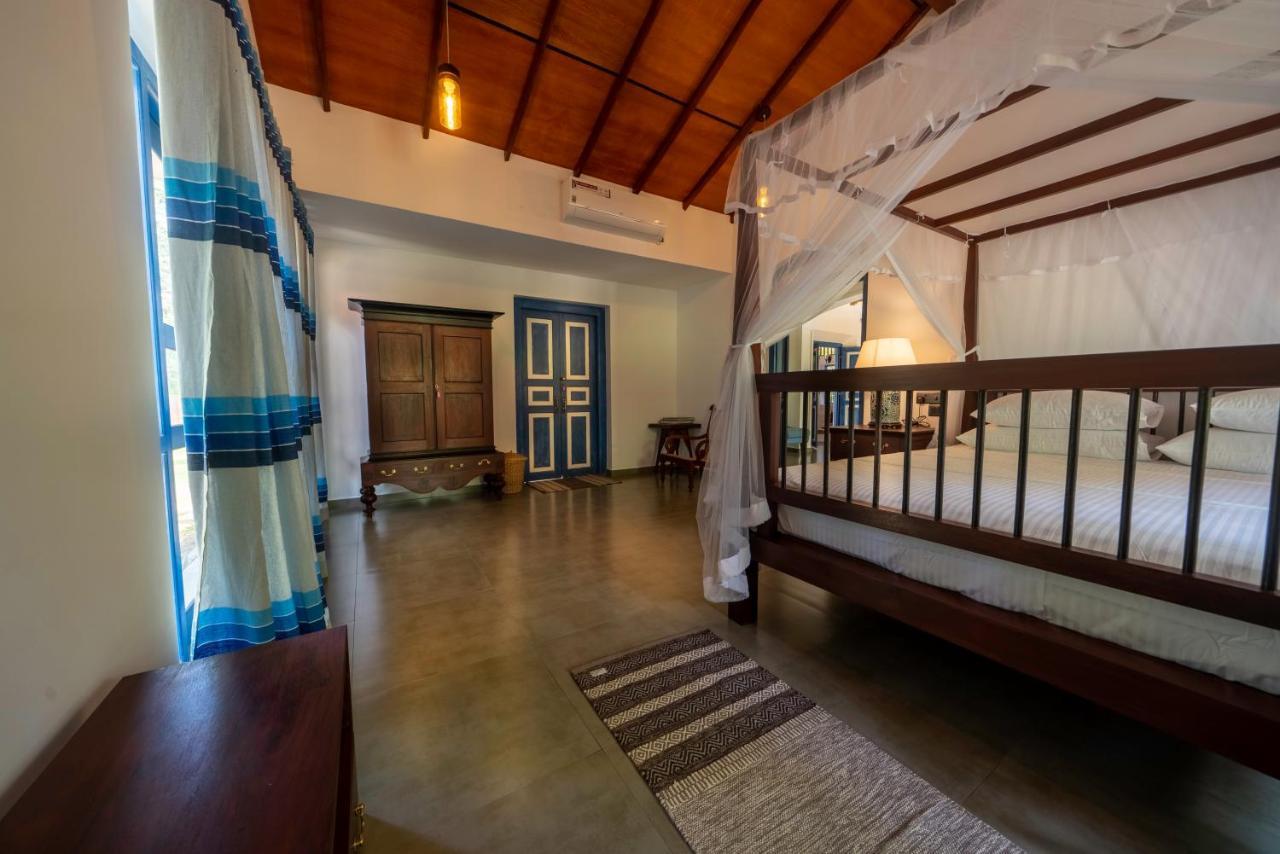 5Br Luxury Villa With Pool The Blues Mihiripenne Екстер'єр фото